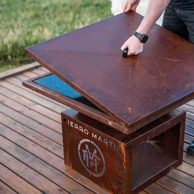 Churrasqueira Gourmet BARN + Moldura Personalizada + Espeto de Costelão + Tampa